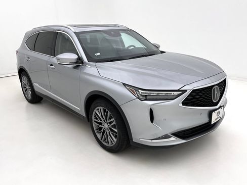 Used 2023 Acura MDX SH-AWD w/ Advance Package image 2