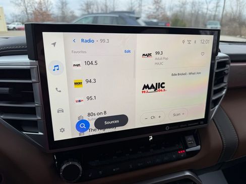 Used 2024 Toyota Tundra 1794 Edition image 21