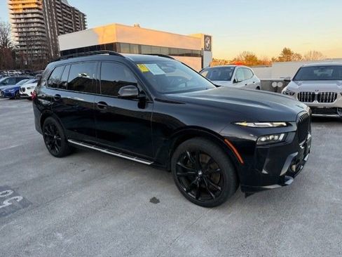 Certified 2023 BMW X7 xDrive40i w/ Executive Package image 2
