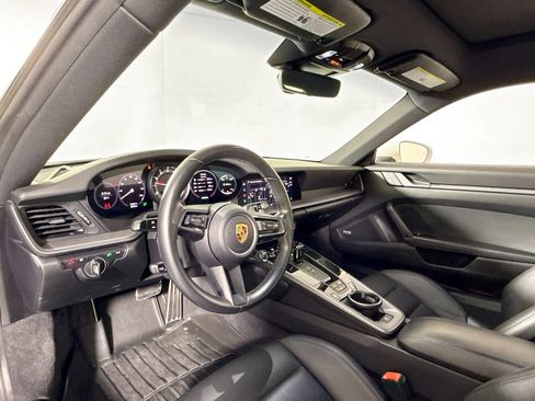 Certified 2022 Porsche 911 Carrera RWD image 21
