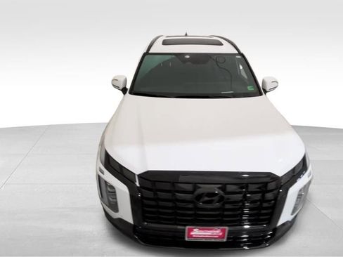 Used 2025 Hyundai Palisade Calligraphy image 2