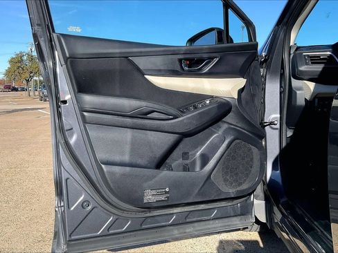 Used 2022 Subaru Ascent Premium w/ Convenience Package image 27