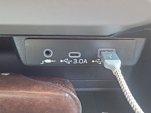 Certified 2025 Subaru Crosstrek 2.5i Limited image 10