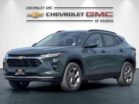 New 2026 Chevrolet Trax LT FWD image 7