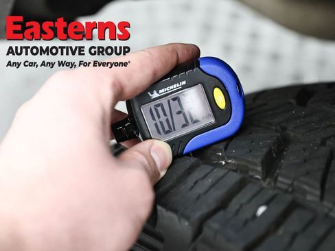 Used 2023 Jeep Wrangler Unlimited w/ Cold Weather Group AWD/4WD image 27