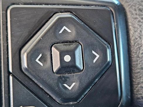 Used 2021 Toyota Tundra SR image 14