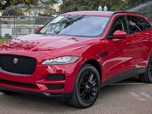 Used 2018 Jaguar F-PACE Prestige image 6