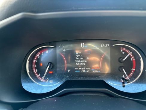 Used 2024 Toyota RAV4 LE image 26