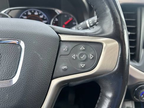 Used 2019 GMC Acadia Denali w/ Technology Package AWD/4WD image 23