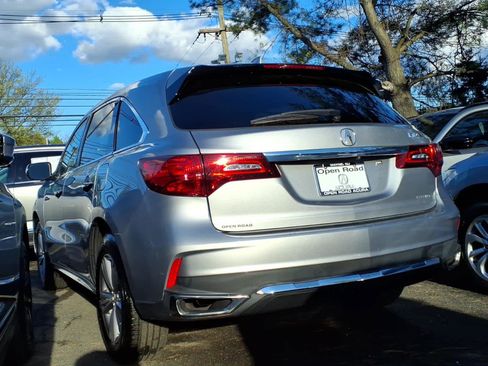 Used 2020 Acura MDX SH-AWD image 4