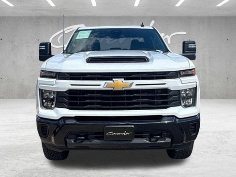 Used 2024 Chevrolet Silverado 2500 Custom w/ Custom Convenience Package AWD/4WD image 23