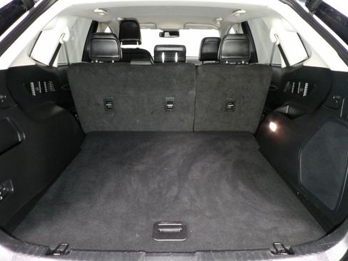 Used 2023 Ford Edge Titanium image 10