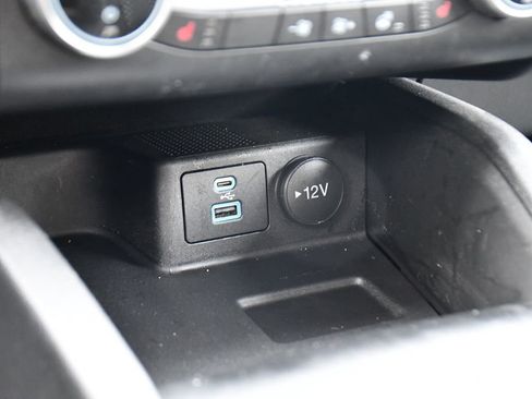 Used 2023 Ford Escape Active image 31