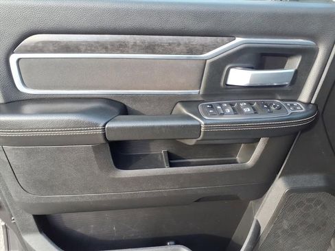 Used 2024 RAM 3500 Big Horn image 14