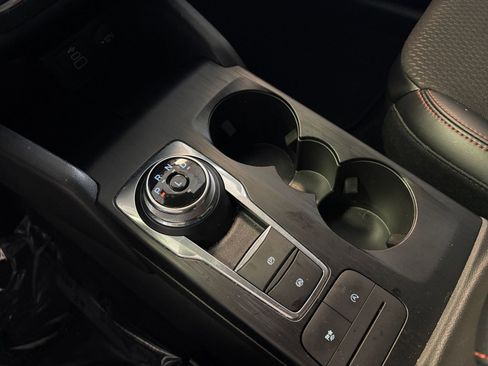 Used 2025 Ford Escape ST-Line image 45