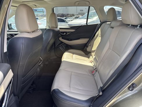 Used 2023 Subaru Outback Limited image 29