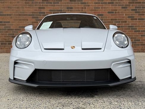 Certified 2025 Porsche 911 GT3 image 10