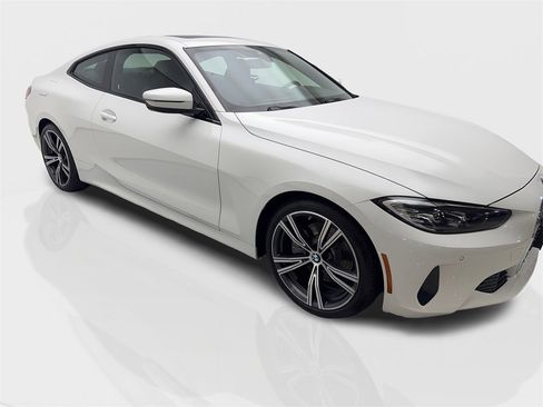 Used 2023 BMW 430i Coupe w/ Convenience Package image 12