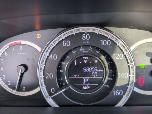 Used 2015 Honda Accord LX image 16