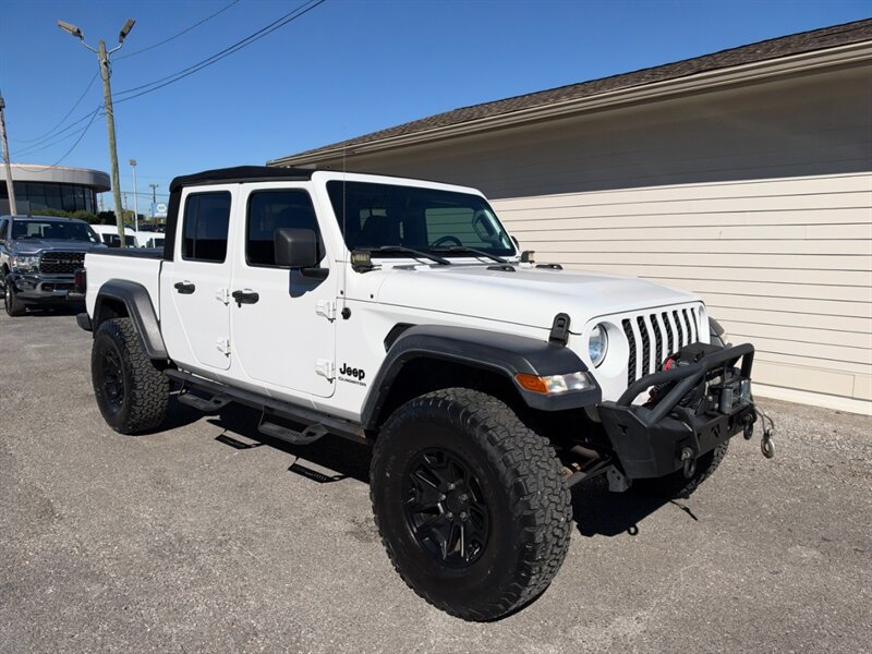 Used 2020 Jeep Gladiator Sport w/ Quick Order Package 24S AWD/4WD image 3