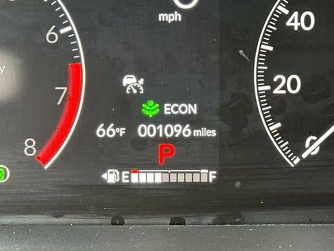 Used 2025 Honda Pilot Touring image 30