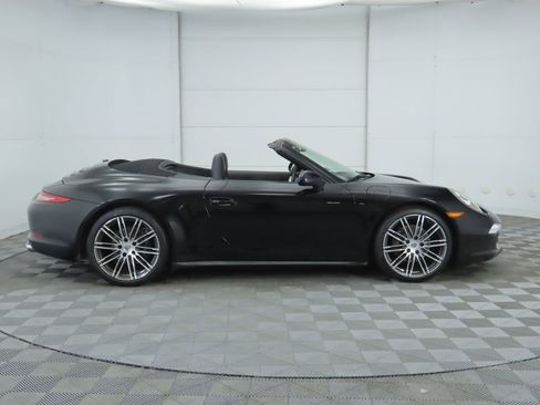Used 2016 Porsche 911 Carrera Black Edition image 4