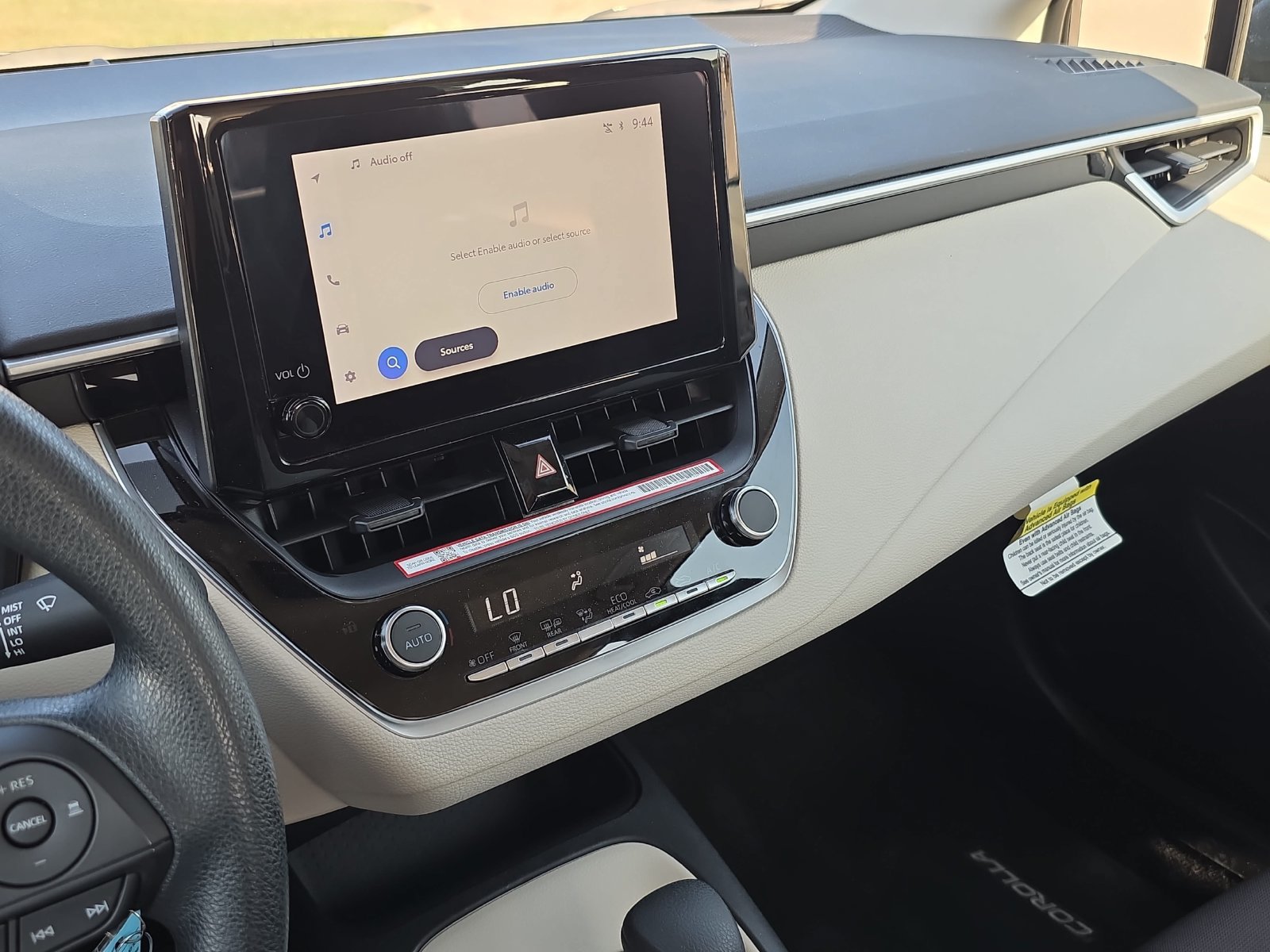 Used 2026 Toyota Corolla LE FWD image 17