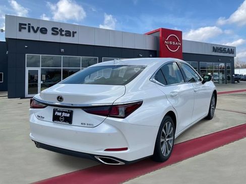 Used 2020 Lexus ES 350 w/ Premium Package FWD image 6