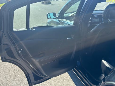 Used 2012 Chrysler 200 Limited image 40