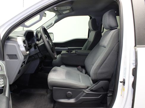 Used 2023 Ford F150 XLT AWD/4WD image 17