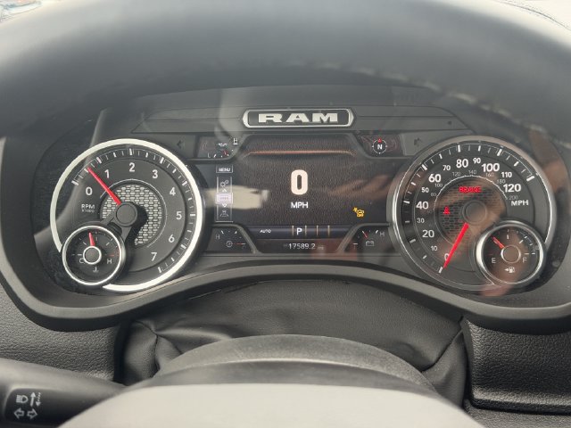 Used 2026 RAM 1500 Laramie AWD/4WD image 30