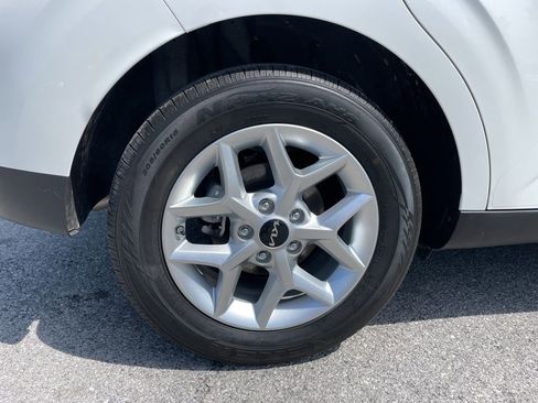 Used 2025 Kia Soul LX w/ LX Technology Package image 49