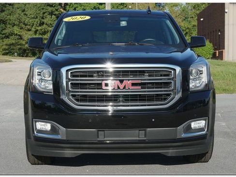 Used 2020 GMC Yukon SLT image 2