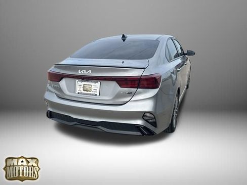 Used 2022 Kia Forte GT-Line w/ GT-Line Premium Package FWD image 10