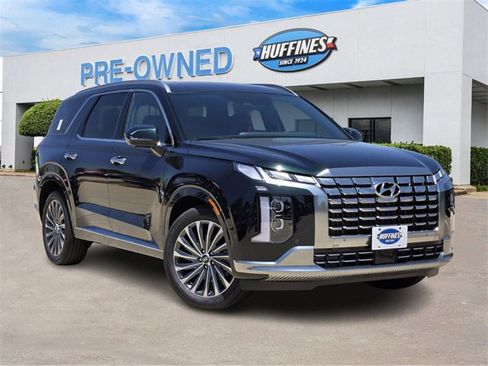 Used 2025 Hyundai Palisade Calligraphy image 1