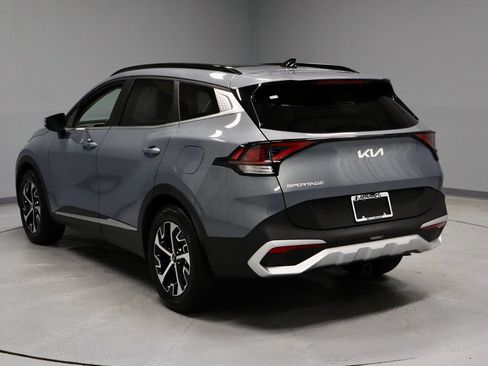 Used 2025 Kia Sportage EX w/ Premium Package FWD image 9