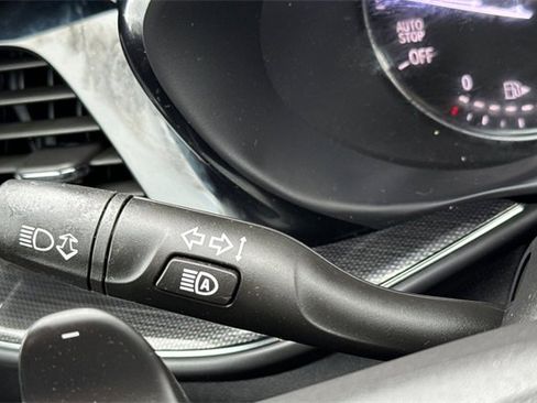 Used 2022 Buick Envision Essence w/ Sport Touring Package image 38