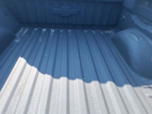 Used 2021 Chevrolet Colorado LT w/ LT Convenience Package image 18