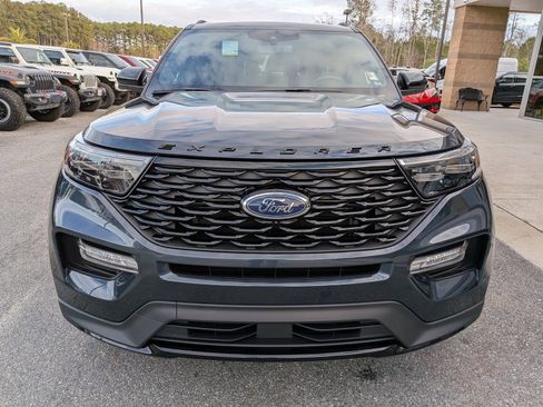 Certified 2024 Ford Explorer ST-Line w/ Class IV Trailer Tow Package image 10