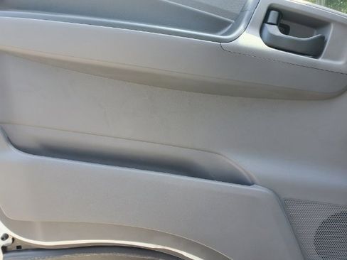 New 2025 Isuzu NPR HD image 5