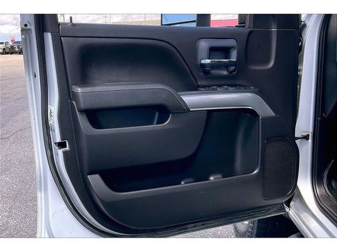 Used 2015 Chevrolet Silverado 2500 LT AWD/4WD image 25
