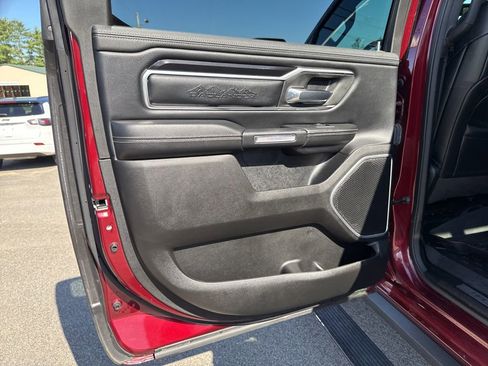 Used 2022 RAM 1500 Laramie w/ Sport Appearance Package AWD/4WD image 24