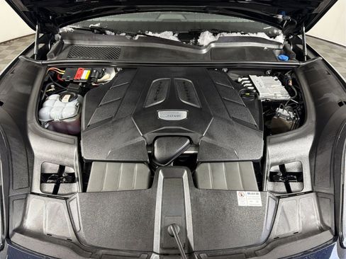 Used 2021 Porsche Cayenne image 28