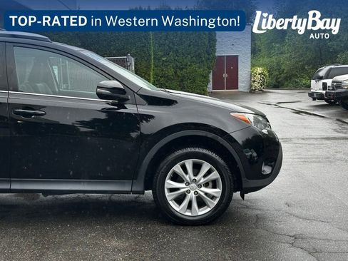 Used 2014 Toyota RAV4 Limited w/ Technology Package AWD/4WD image 3