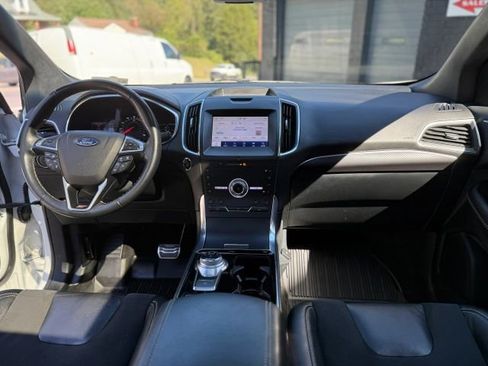 Used 2020 Ford Edge ST w/ Equipment Group 401A image 17