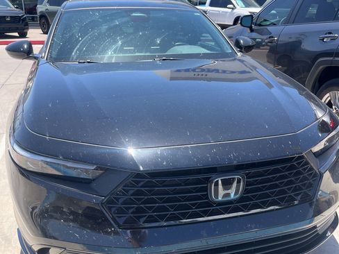 Used 2024 Honda Accord Sport image 35