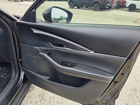 Used 2025 MAZDA CX-30 AWD 2.5 S w/ Preferred Package image 15