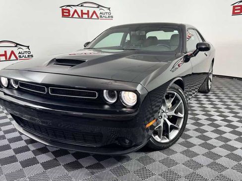 Used 2022 Dodge Challenger GT RWD image 2