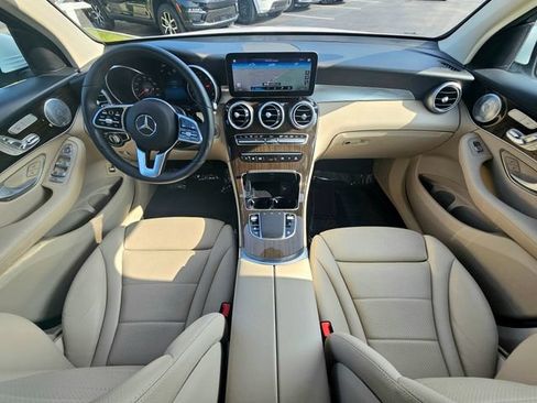 Certified 2020 Mercedes-Benz GLC 300 4MATIC image 28