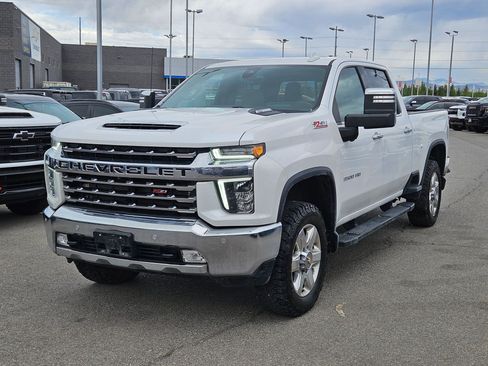 Used 2022 Chevrolet Silverado 3500 LTZ w/ LTZ Premium Package AWD/4WD image 8